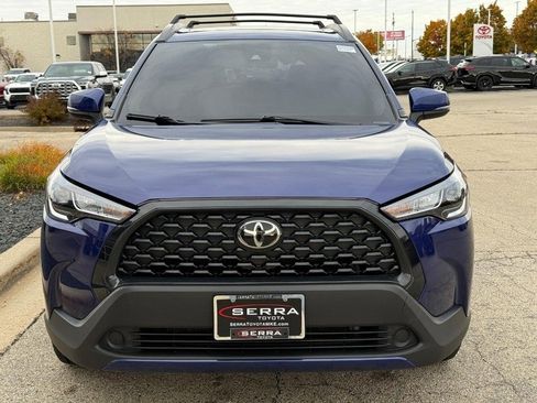 Used 2022 Toyota Corolla Cross LE image 9