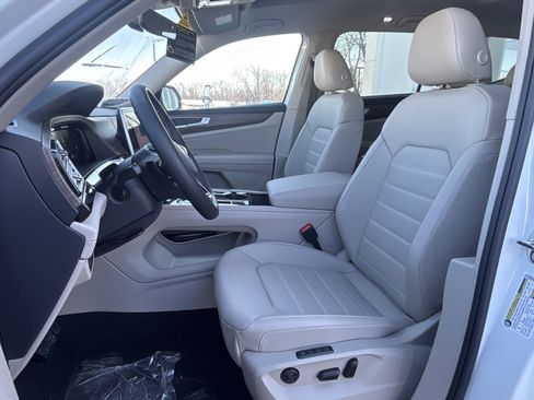New 2026 Volkswagen Atlas SEL image 21