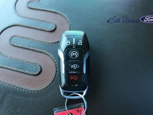 Used 2016 Ford F150 King Ranch w/ Equipment Group 601A Luxury image 27