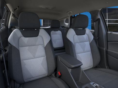 New 2026 Chevrolet Trax LS w/ LS Convenience Package image 16