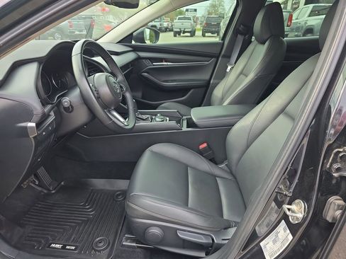 Used 2025 MAZDA MAZDA3 s FWD image 9
