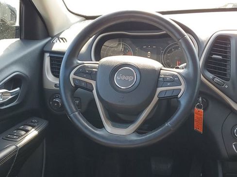 Used 2016 Jeep Cherokee 75th Anniversary AWD/4WD image 26