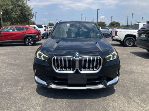 Used 2025 BMW X1 xDrive28i AWD/4WD image 2