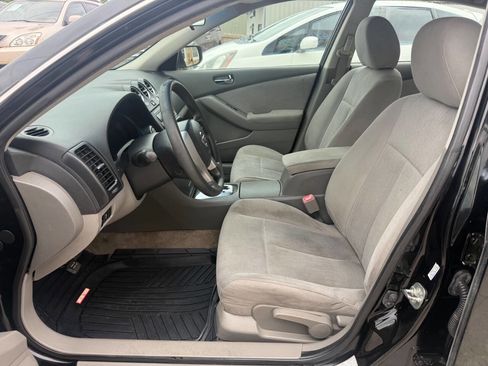 Used 2012 Nissan Altima 2.5 FWD image 10