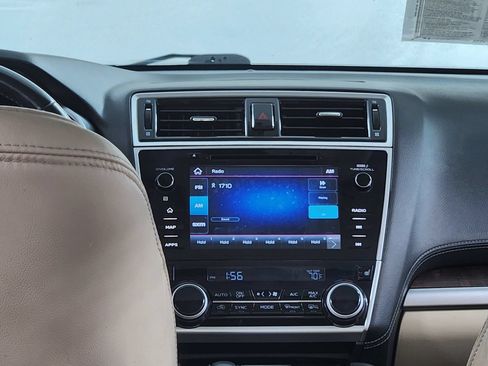 Used 2019 Subaru Outback 2.5i Limited AWD/4WD image 16