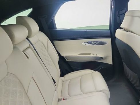 Used 2025 Genesis Electrified GV70 Advanced w/ Prestige Package image 25