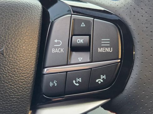 Used 2025 Ford Explorer ST-Line AWD/4WD image 28