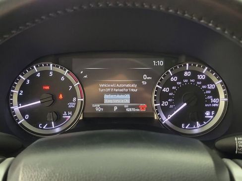 Used 2024 Toyota Highlander XSE FWD image 29