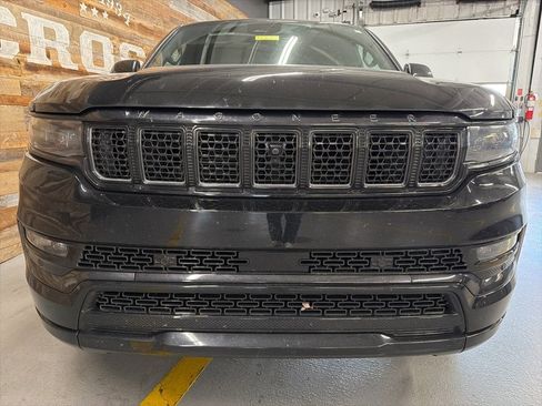 Used 2024 Jeep Grand Wagoneer Series II w/ Quick Order Packagew 28T image 4