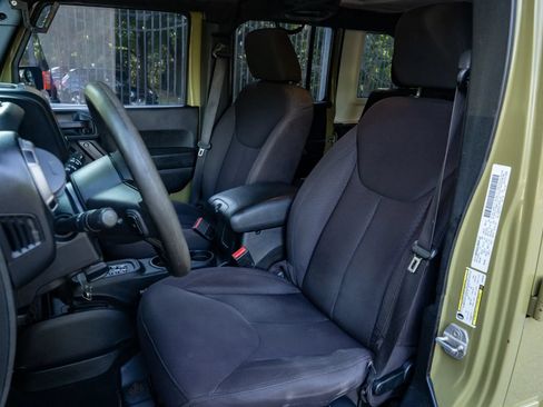 Used 2013 Jeep Wrangler Unlimited Sport AWD/4WD image 11