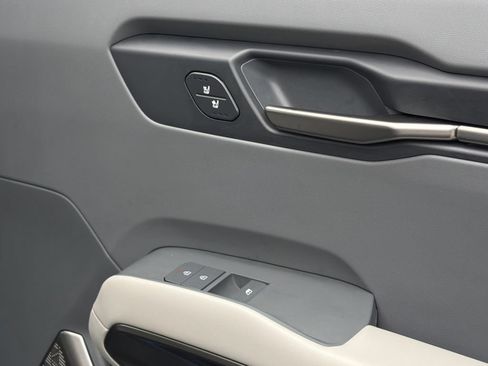 Certified 2024 Kia EV9 Wind AWD/4WD image 19