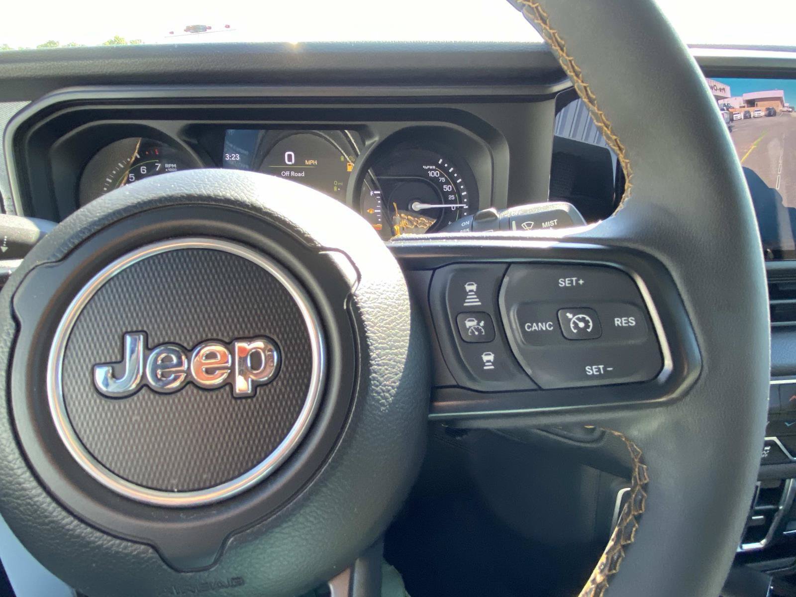 Used 2024 Jeep Wrangler Unlimited w/ Convenience Group AWD/4WD image 42