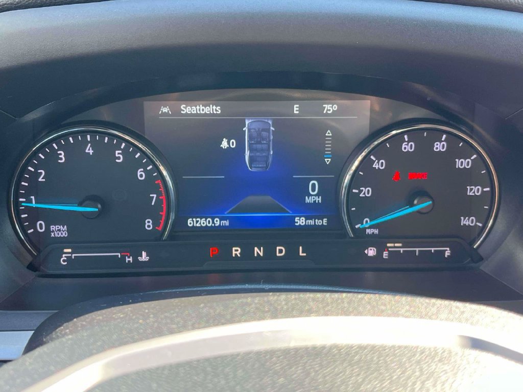 Used 2023 Ford Explorer XLT RWD image 28