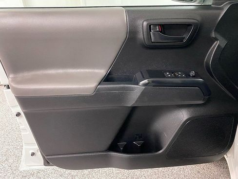 Used 2021 Toyota Tacoma SR image 14