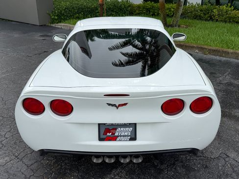 Used 2007 Chevrolet Corvette Z06 w/ Preferred Equipment Group RWD image 16