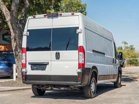 Used 2021 RAM ProMaster 2500 image 6