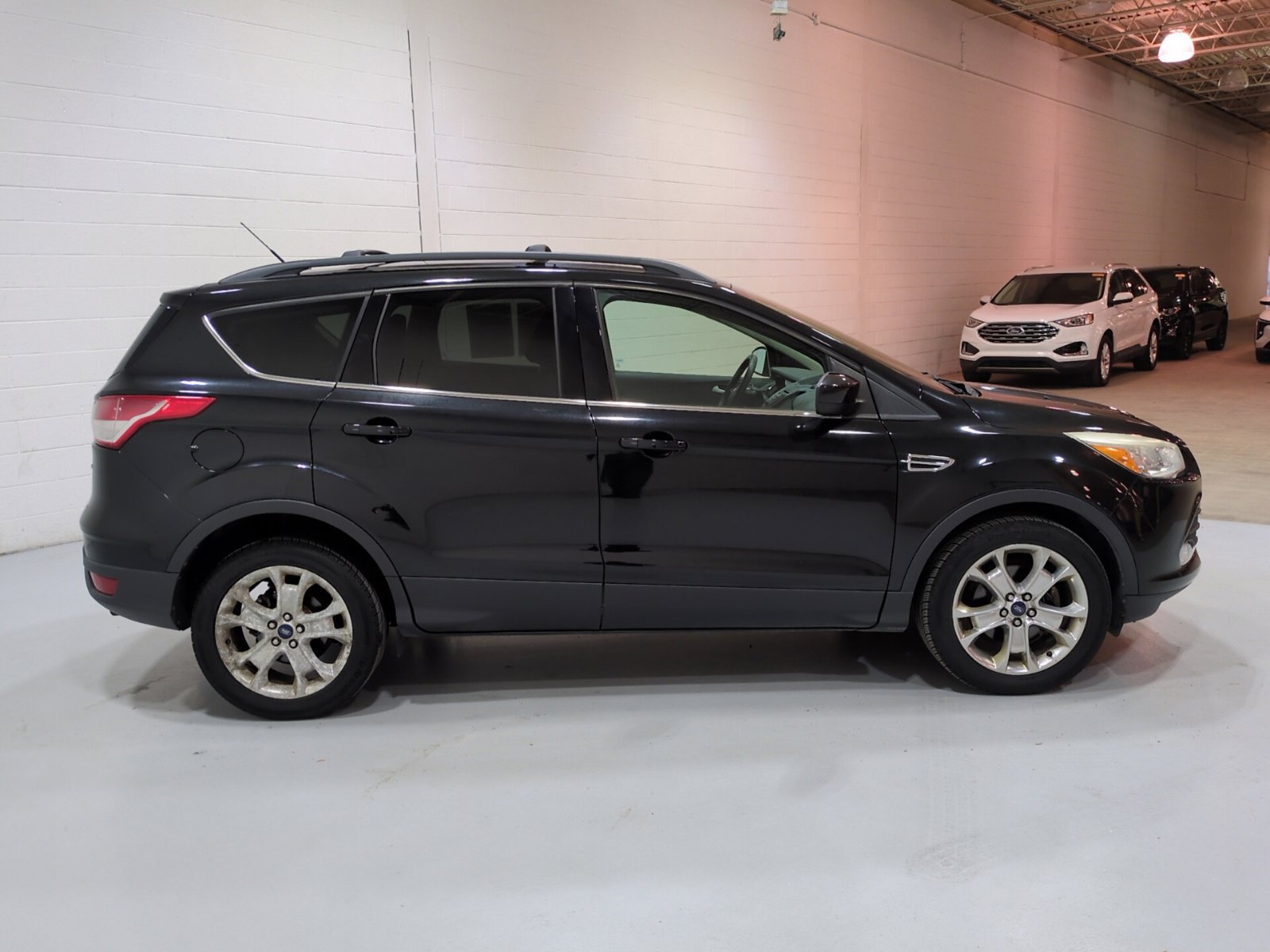 Used 2013 Ford Escape SE FWD image 4