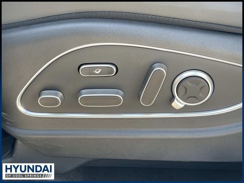 New 2026 Hyundai Palisade Calligraphy FWD image 18