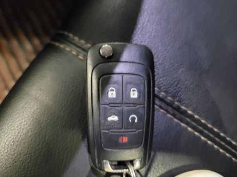 Used 2019 Chevrolet Impala Premier FWD image 32