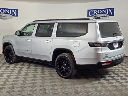 New 2026 Jeep Grand Wagoneer L Limited AWD/4WD image 3