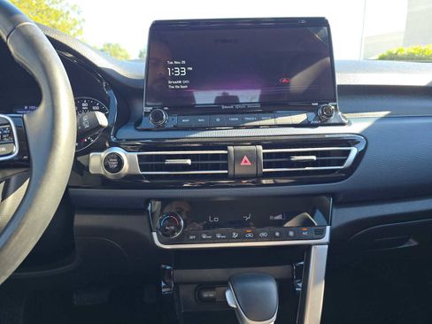 Used 2023 Kia Seltos S w/ Navigation Package image 26