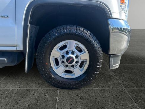 Used 2018 GMC Sierra 2500 4x4 Crew Cab image 9