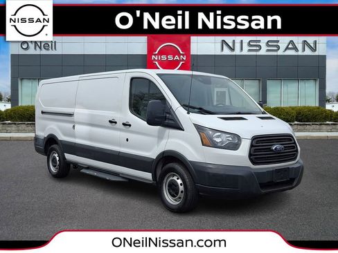 Used 2018 Ford Transit 250 148 Low Roof RWD image 1