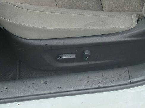 Used 2025 Nissan Altima 2.5 SV image 23