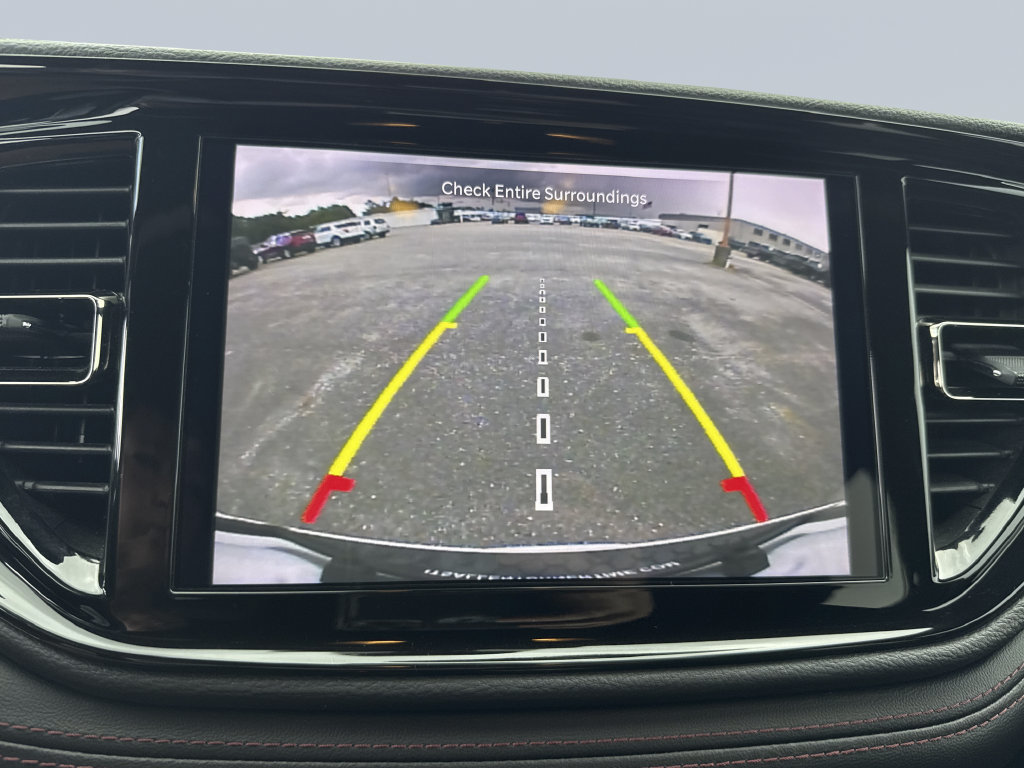 Used 2022 Dodge Durango R/T RWD image 24