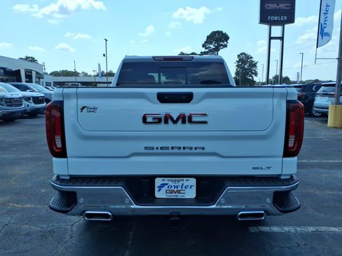 New 2026 GMC Sierra 1500 SLT w/ SLT Premium Plus Package AWD/4WD image 4