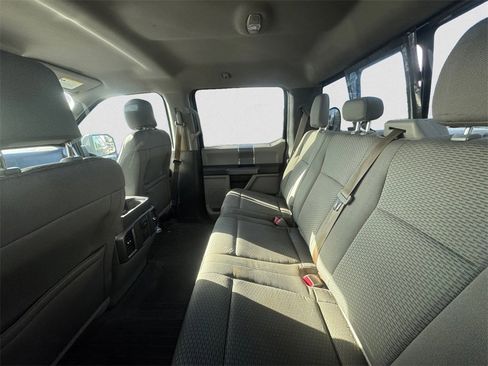 Used 2015 Ford F150 XLT w/ Equipment Group 302A Luxury image 8