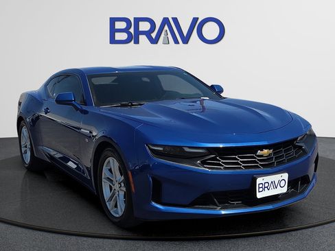 Used 2023 Chevrolet Camaro LS RWD image 6
