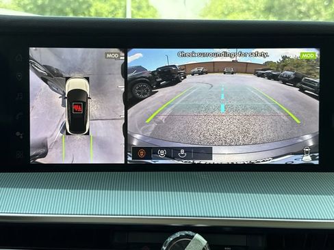 New 2025 Nissan Murano SL image 9