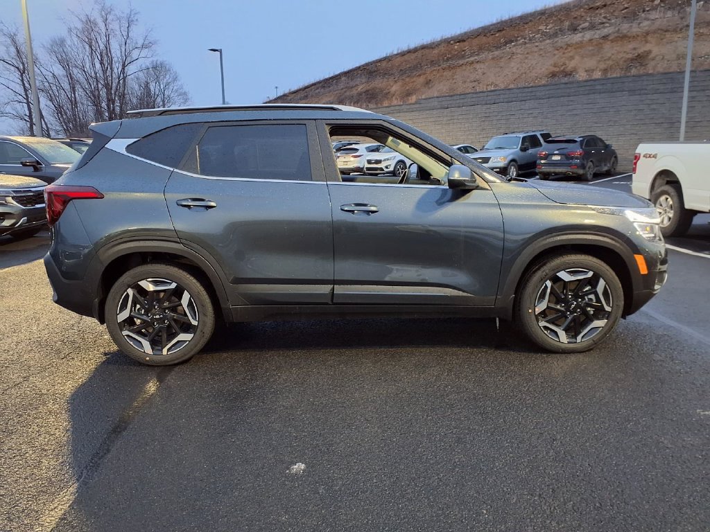 New 2026 Kia Seltos SX w/ SX Sunroof Package AWD/4WD image 4