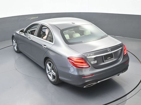 Used 2019 Mercedes-Benz E 300 image 52