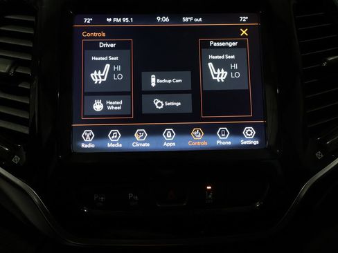 Used 2021 Jeep Cherokee Limited image 33