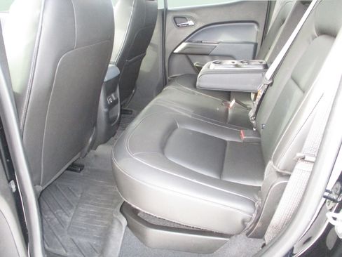 Used 2021 Chevrolet Colorado Z71 AWD/4WD image 23