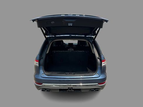 Used 2020 Lincoln Aviator Reserve w/ Equipment Group 202A AWD/4WD image 23