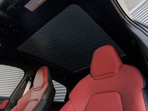 Certified 2026 Porsche Cayenne GTS AWD/4WD image 16