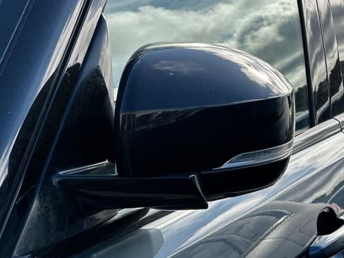 Used 2021 Land Rover Range Rover Westminster Edition image 20