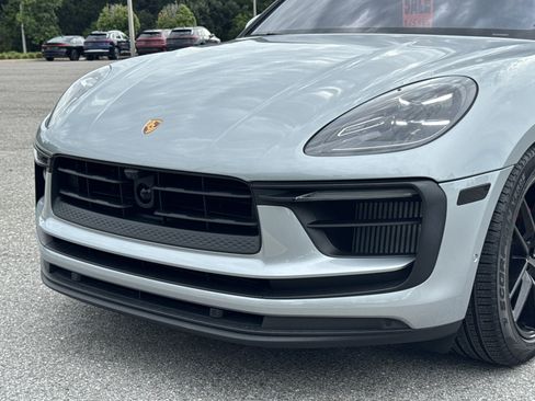 Used 2023 Porsche Macan S AWD/4WD image 9