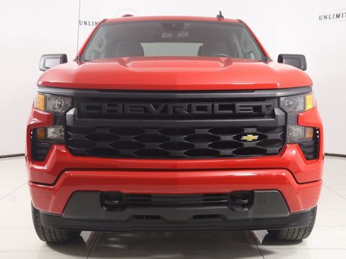 Used 2023 Chevrolet Silverado 1500 Custom image 41