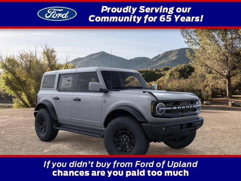 New 2026 Ford Bronco Outer Banks AWD/4WD image 1