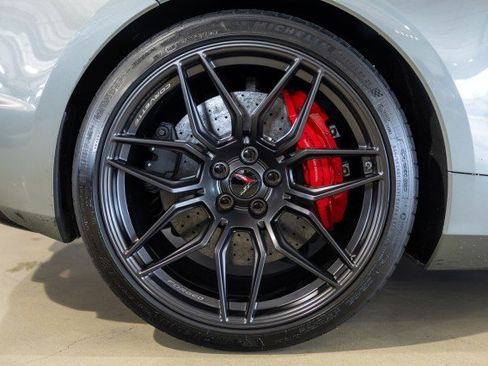 Used 2023 Chevrolet Corvette Z06 w/ Z07 Performance Package image 55