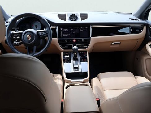 Used 2024 Porsche Macan S AWD/4WD image 19