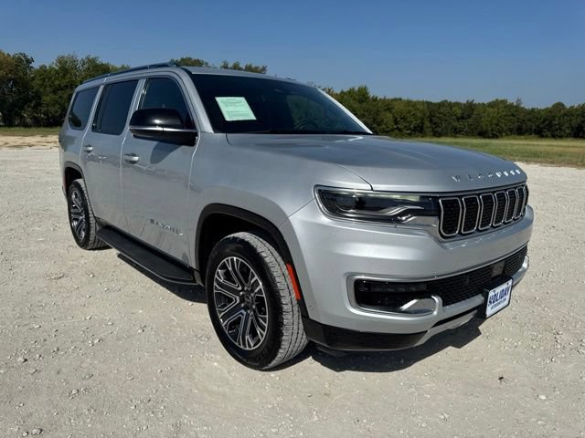 Used 2025 Jeep Wagoneer Series II AWD/4WD image 8