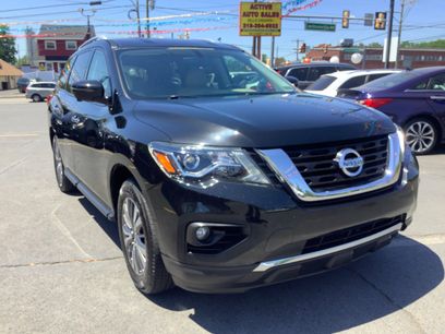 Used 2019 Nissan Pathfinder SL