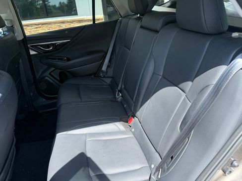 Used 2024 Subaru Outback Limited image 4