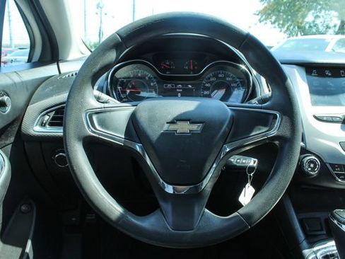 Used 2016 Chevrolet Cruze LS FWD image 22