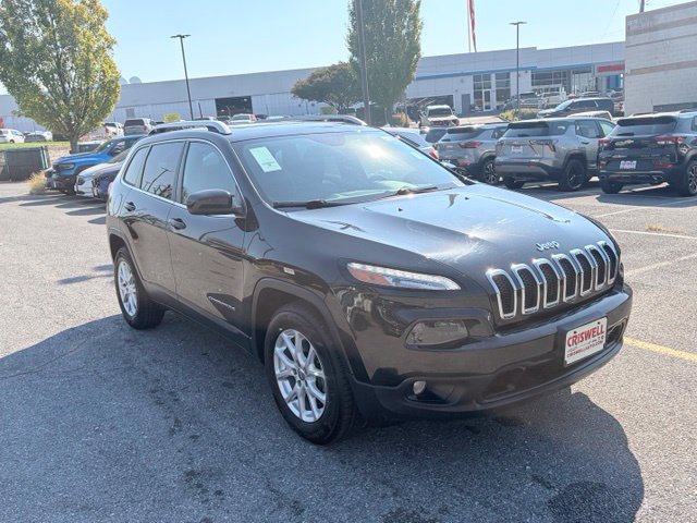 Used 2016 Jeep Cherokee Latitude w/ Comfort/Convenience Group AWD/4WD image 8